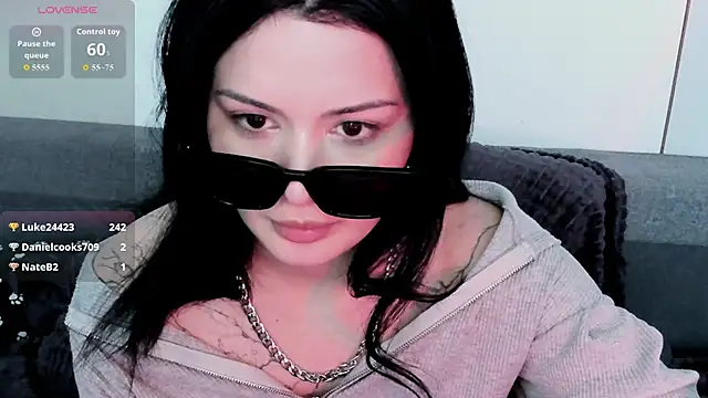 Dark_Moni's Live XXX Chat