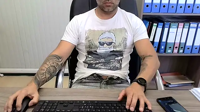 Živý XXX chat Evasionee