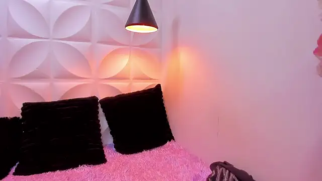 valerie__skinny's Live XXX Chat