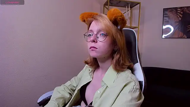 Czat XXX na żywo – FoxxyyPolly