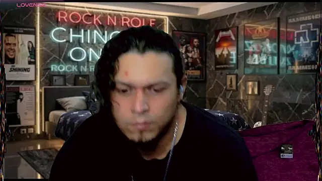 chino_roz's Live XXX Chat