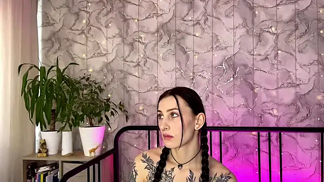 drkbthanie – webcam-show