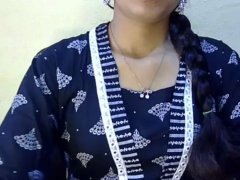 Chat XXX en directo de Shab_M