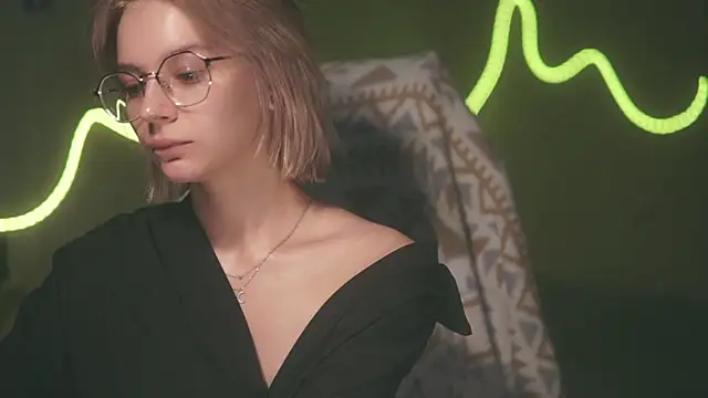 alyssa_sweet: онлайн-секс-чат