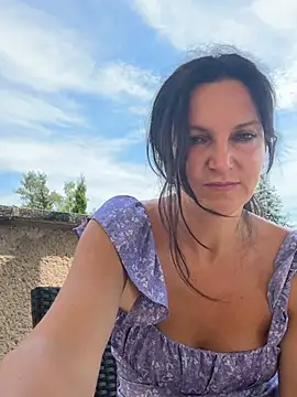-OLYA-n Live XXX chat