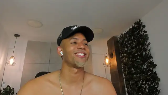 B_Wild Chat XXX live