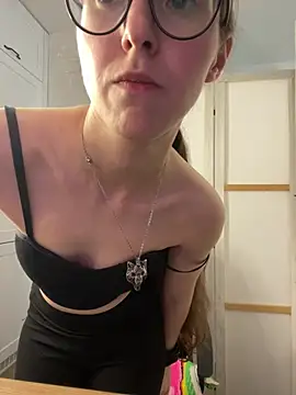 Chat XXX en directo de MartiniiSelenna