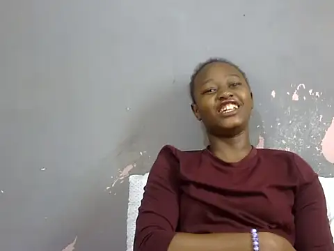 Petite_Ebony10's Live XXX Chat