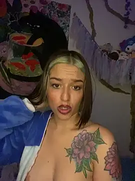 BlueStoneX's Live XXX Chat