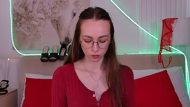 Emily_Simon 现场XXX聊天