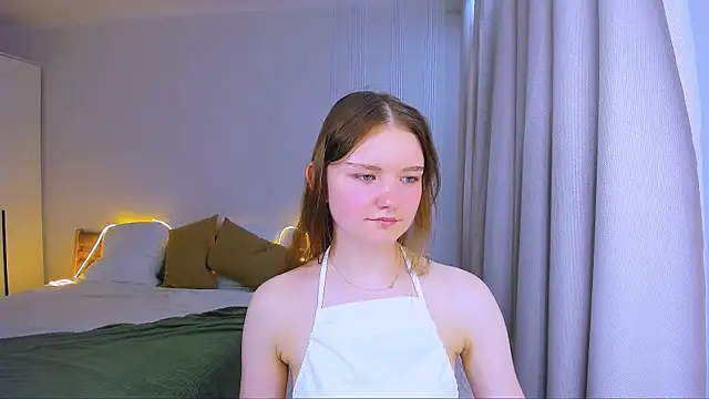 LookEva Adlı Modelin Canlı XXX Sohbeti