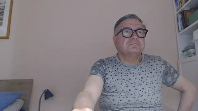 YOU6me's Live XXX Chat