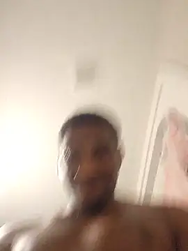 007Giovani Chat XXX live
