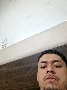 rich_ryx's Live XXX Chat