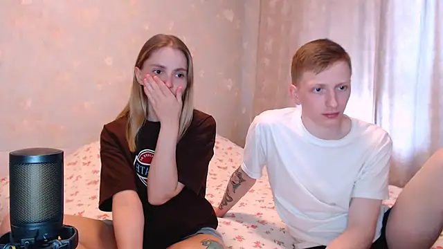 juliaanddima Live XXX-chat