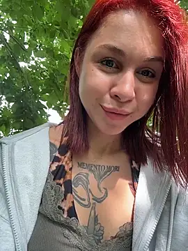 RosieSecret – Live XXX-chat