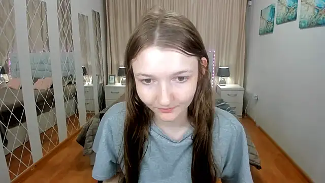 Chatroom XXX en direct de NikaRain