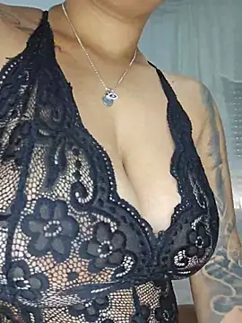 XXX chat uživo modela Angelmoon04