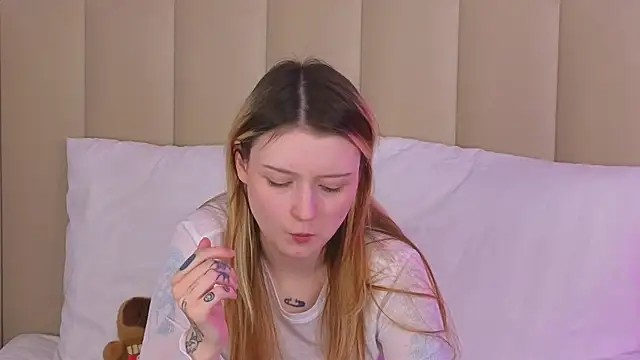 Živý XXX chat AlyssFrost