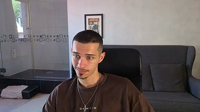 Živý XXX chat KaydenDrew