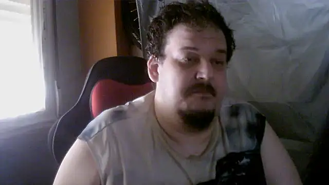 Chat +18 de porkorossy ao vivo