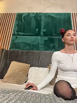 VixenRosse 现场XXX聊天