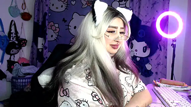 Chatroom XXX en direct de lussyevans24