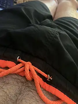 XXX chat uživo modela MuzzyFacing