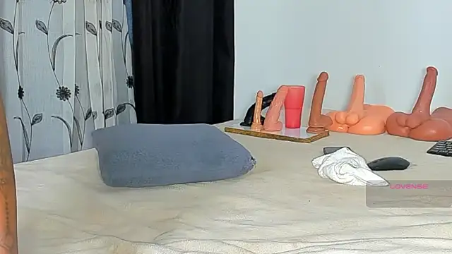 CERTIFIED_SQUIRTER's Live XXX Chat