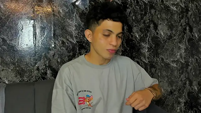 Chat XXX Live cameron_lux77