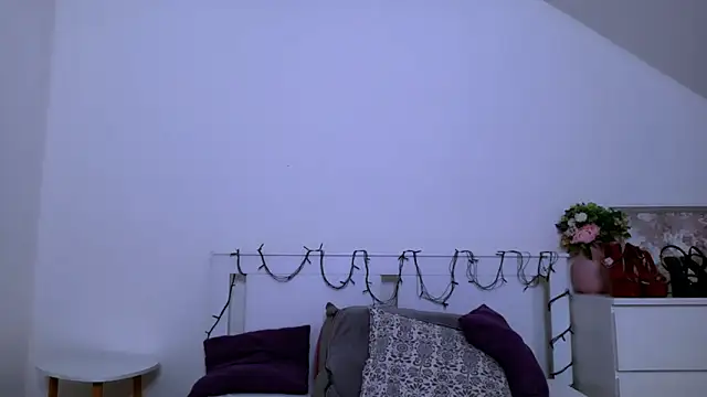 Chat +18 de GabiCarter ao vivo