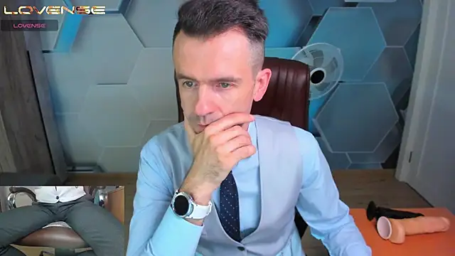 SteveTiger Live XXX-Chat