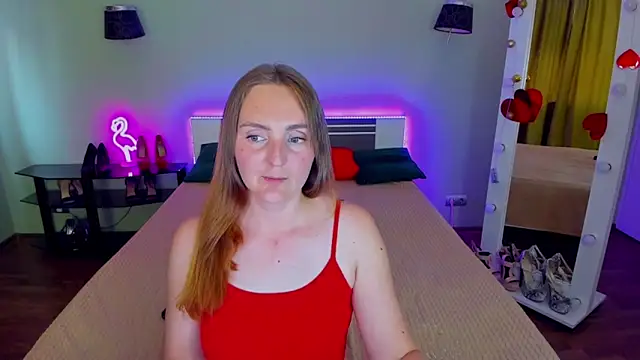 MagicEyess Adlı Modelin Canlı XXX Sohbeti