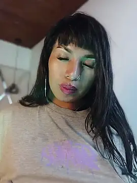 MeelFoxのライブXXXチャット