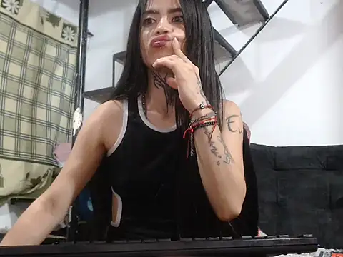 lorena_miss' Live XXX Chat