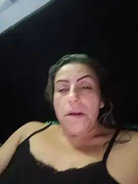 maynor_1998 Adlı Modelin Canlı XXX Sohbeti