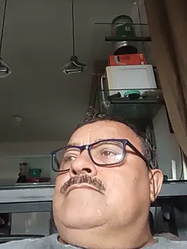 Živý XXX chat Misterymem63