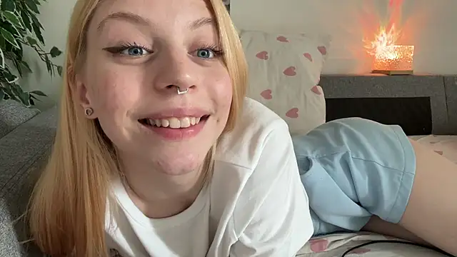Fanny_Fresh Live XXX-chat
