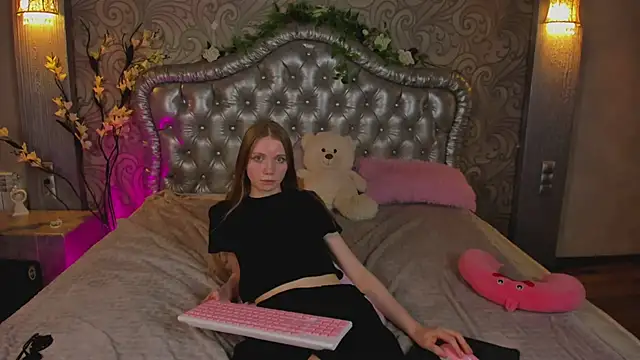 lada2k4 Adlı Modelin Canlı XXX Sohbeti