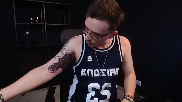 Chat XXX Live FelixStarkk