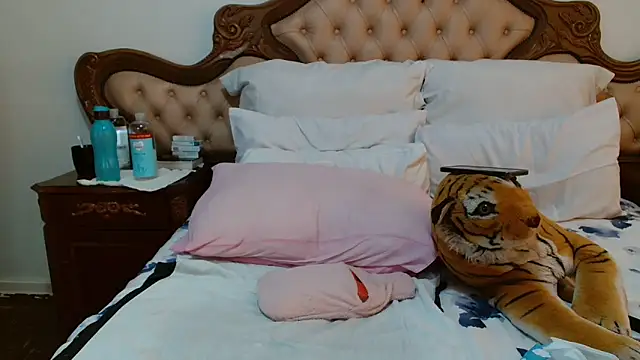 Hotcougar: απευθείας συνομιλία ΧΧΧ