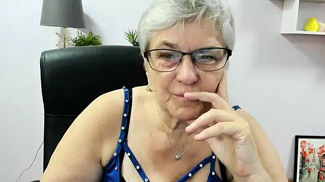 Czat XXX na żywo – IrisDream