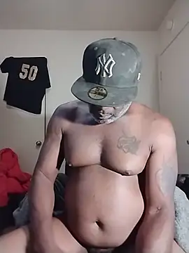 Chat +18 de Tremainebigg ao vivo