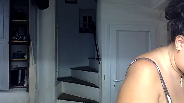 Chat XXX en directo de Velvetshadow_48