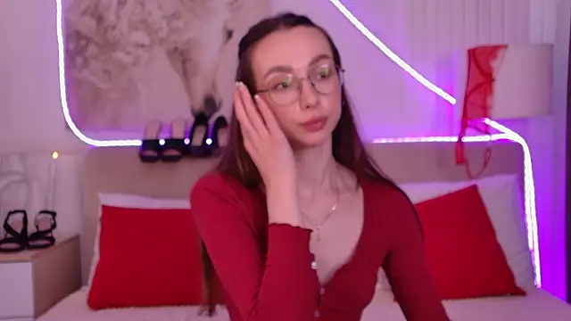 Emily_Simon XXX чат на живо
