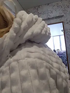 AvrilMillers' Live XXX Chat