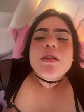 Živý XXX chat MeryStone