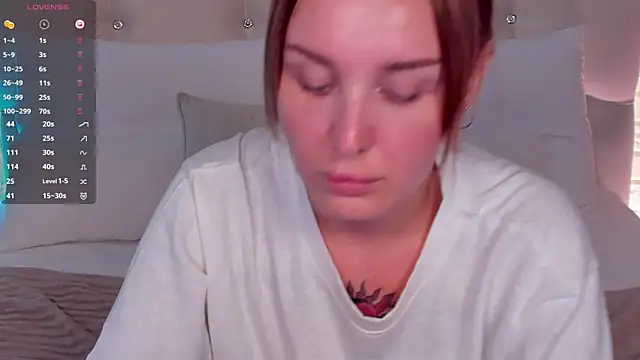 Chat +18 de LianaFord ao vivo