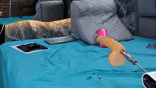 Couple_Gold69のライブXXXチャット