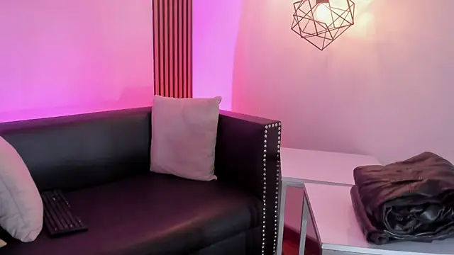 Maximoking26 Live XXX-chat